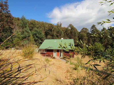 228 Cross Road, Gardners Bay