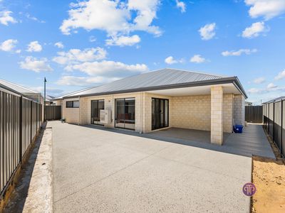 10 Klondyke Street, Piara Waters