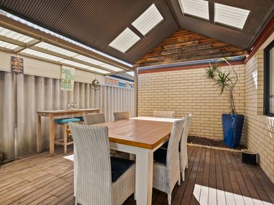 25 Seawind Drive, Rockingham