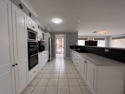74 Twickenham Drive, Dubbo