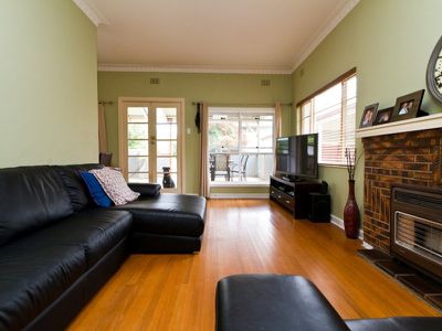 282 Mount Street, East Albury