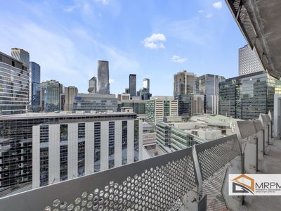 1706 / 8 Waterview Walk, Docklands