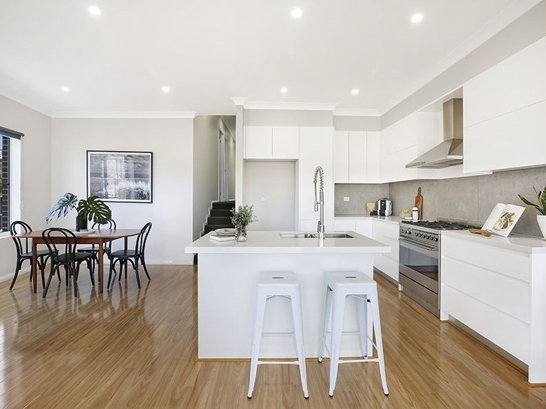 11A Brooks Terrace, Kanahooka