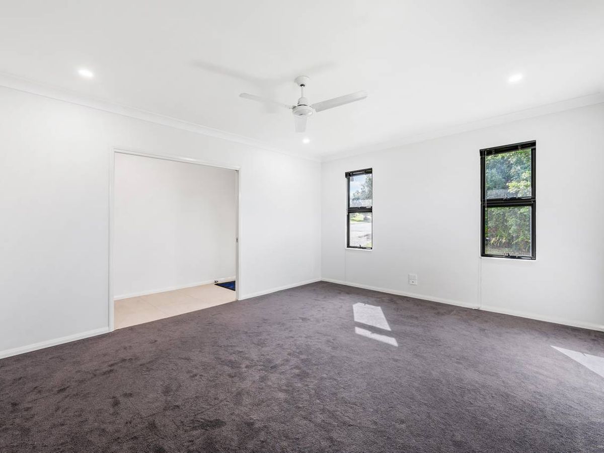30 Lavender Crescent, Atherton