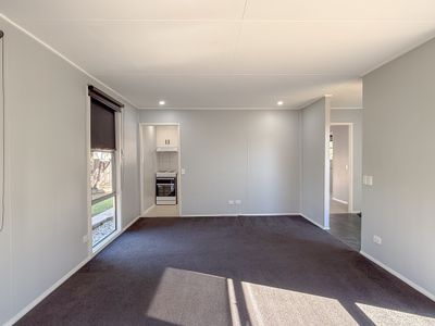 10 Harrison Crescent, Swan Hill