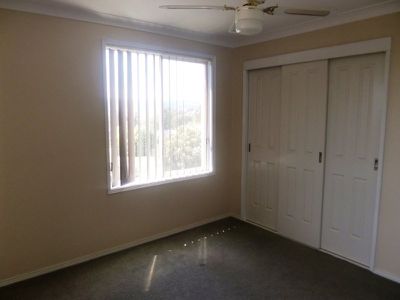 4 / 52 Daintree Drive, Albion Park