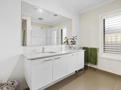 1 Malone Mews, Finley