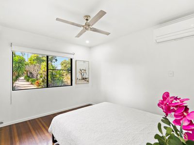 5 Mango Avenue, Eimeo