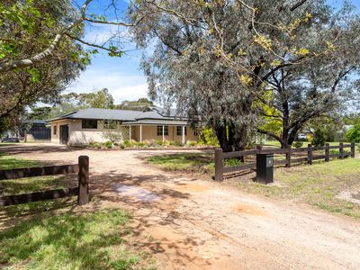 8 Retland Drive, Whittlesea