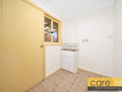 1 / 9 Royal Avenue, Springvale