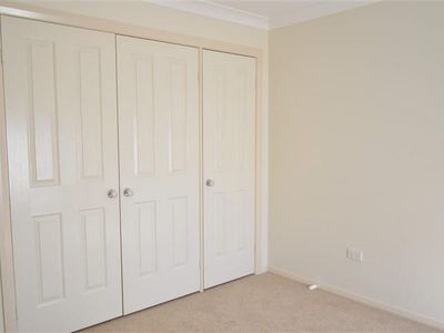 1 / 19A Oxford Street, Forbes
