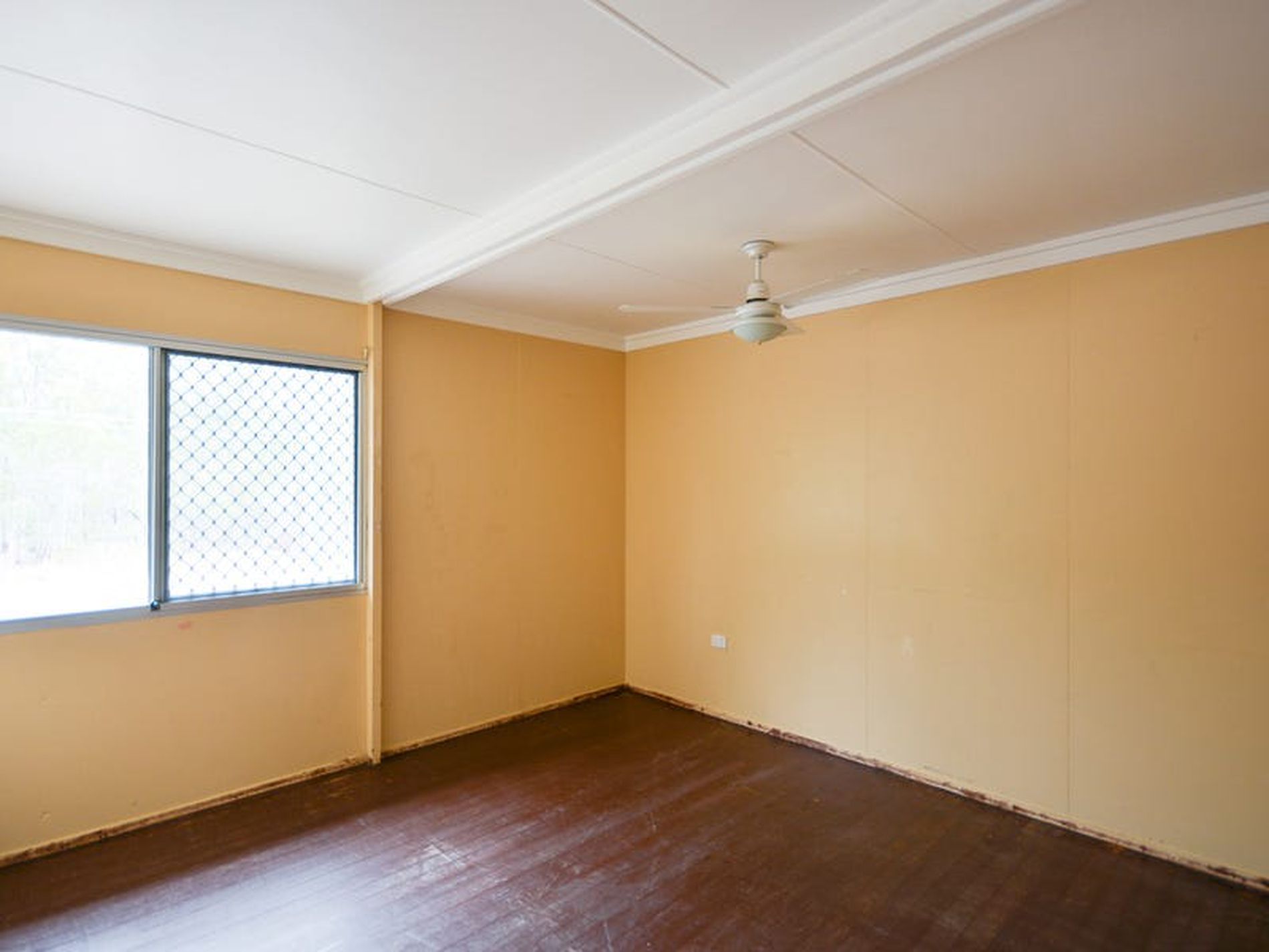 81 Redbank Plains Road, Goodna