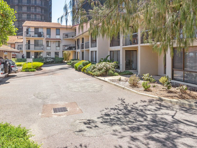 8 / 1 Reserve Street, Scarborough