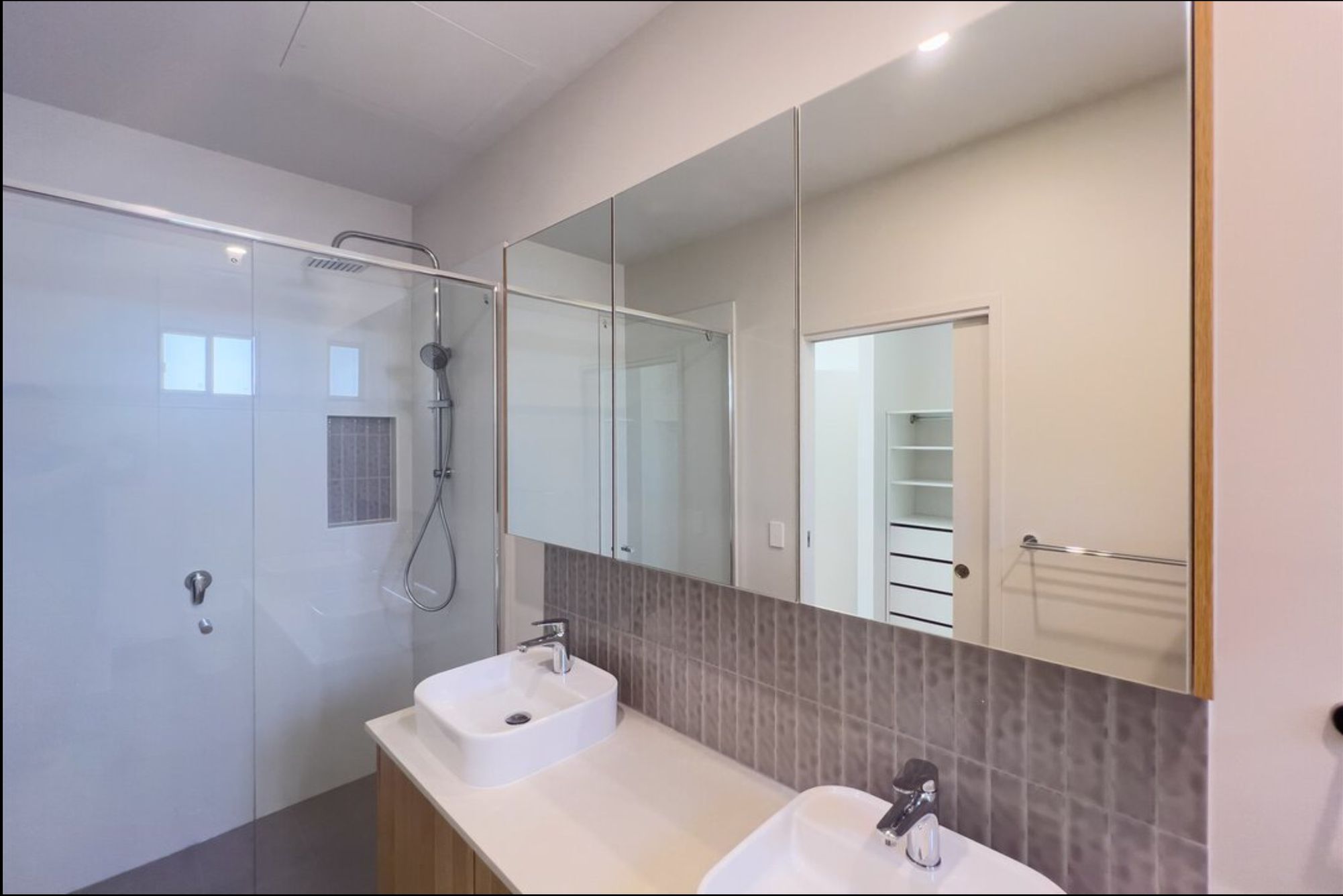 46 / 1 Lake Serenity Blvd, Helensvale