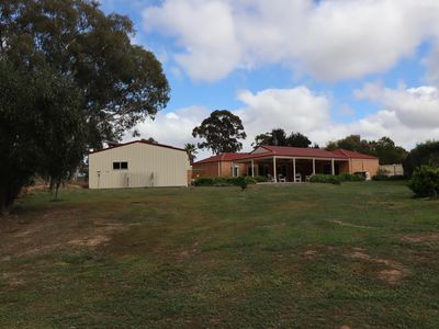 8 Fairy Dell Court, Heathcote