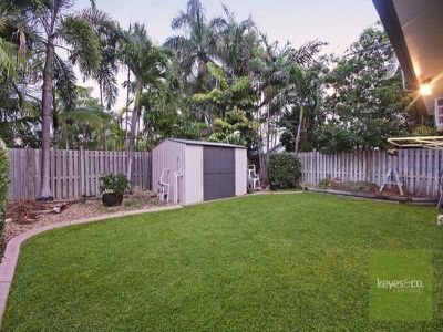 8 Westminster Mews, Douglas