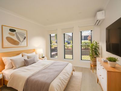 85 Sunview Road, Springfield