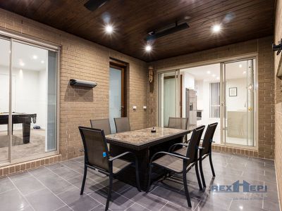 5 Mickleham Drive, Cranbourne North