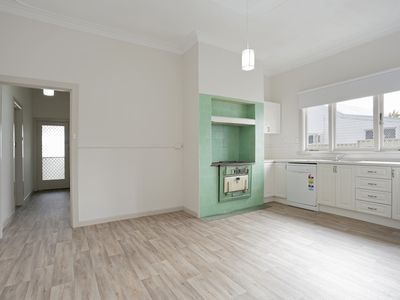 35 Boulder Avenue , Ascot