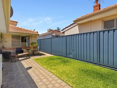 7 / 16 Park Street, Tuart Hill