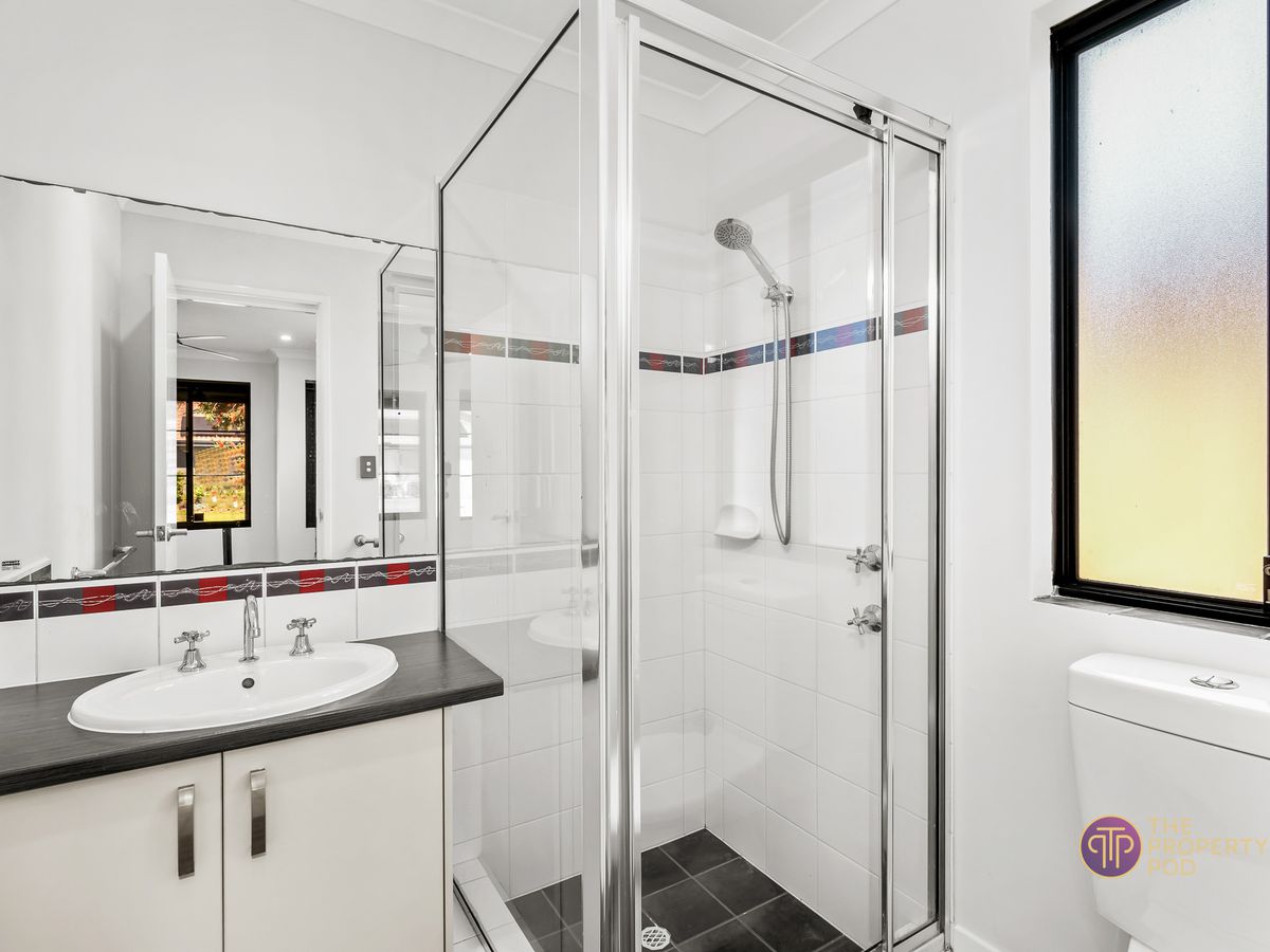 10 Moston Crescent, Bertram