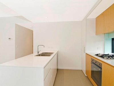 C1010 / 6 Saunders Close, Macquarie Park