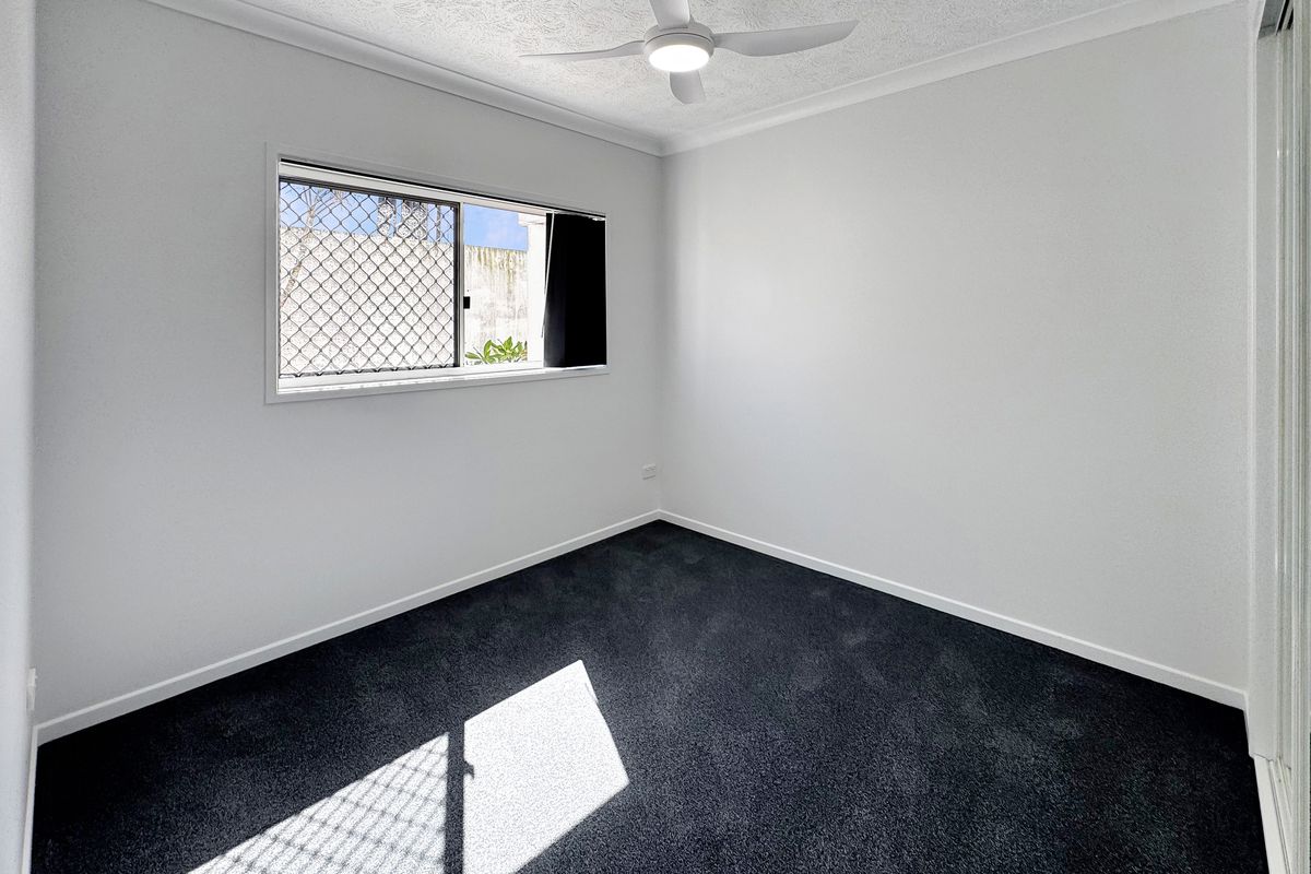 2 / 20 Marine Parade, Coolangatta