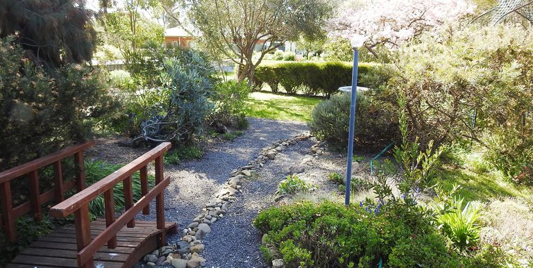 71 Tulip Street, Violet Town