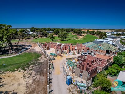 2 / 6 Merion Court, Yanchep