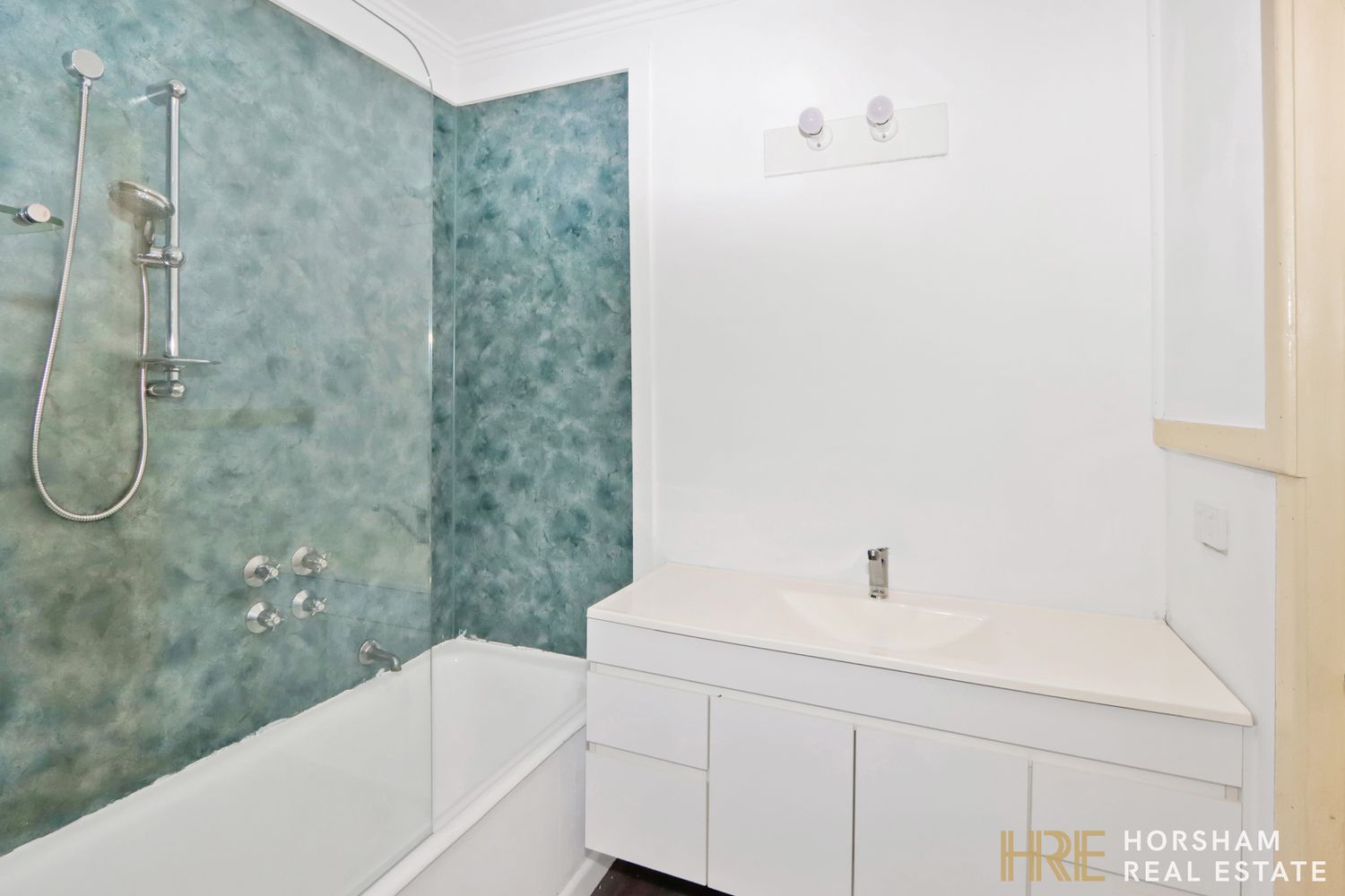 14 Woolcock Street, Warracknabeal