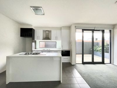 3 / 107 Riversdale Road, Hawthorn