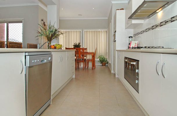 28 Canisby way, Craigieburn