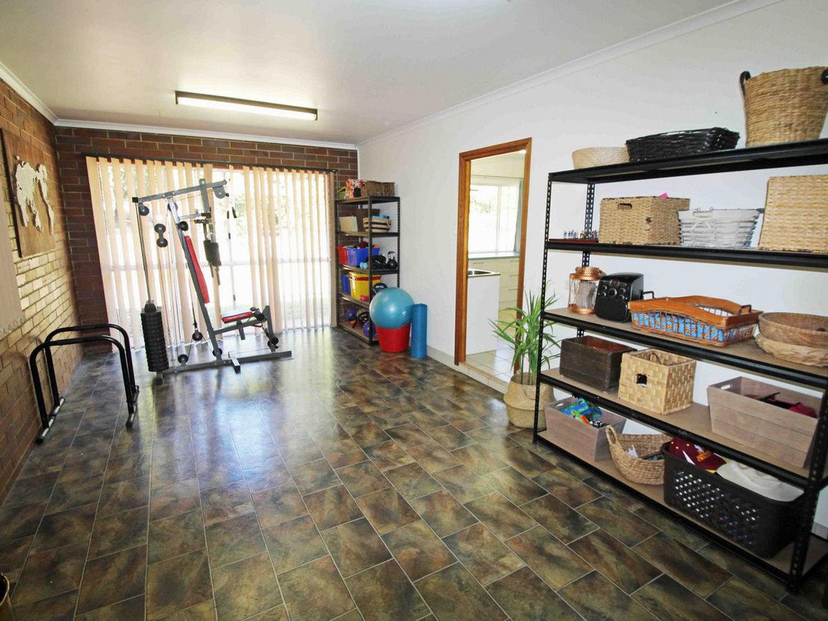 2 HUTTON DRIVE, Tolga