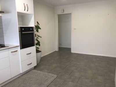 1 / 6 Glenleith Court, Geelong
