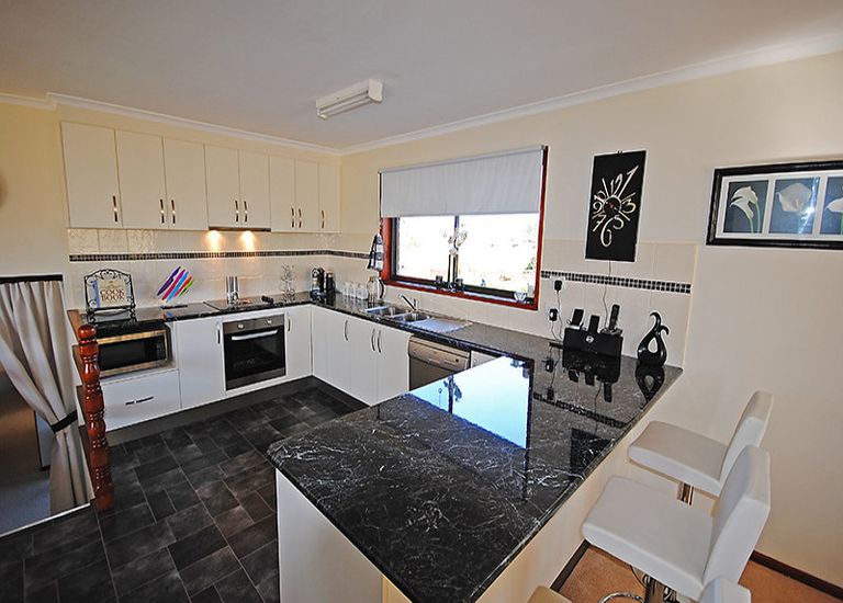 8481 Princes Highway, Portland