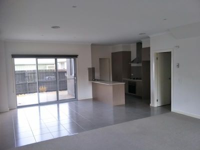 4 Bowman Street, Werribee