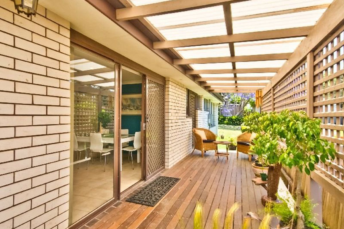11 Kuburra Road, Erina