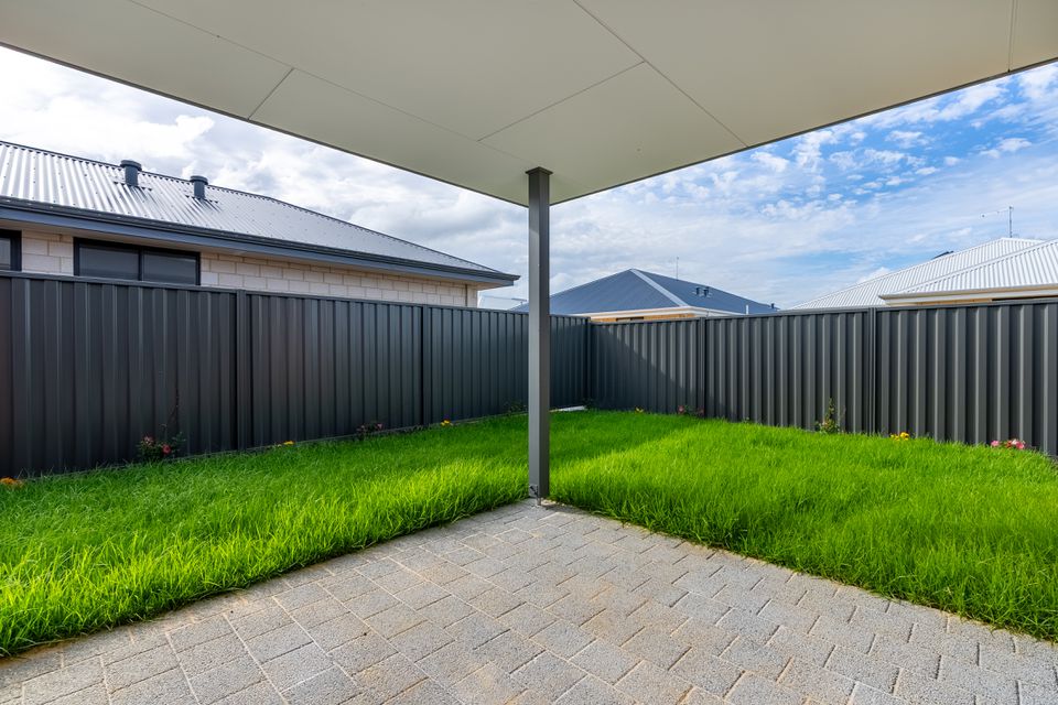 16 Tablelands Dr, Baldivis