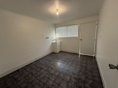18 Walter Bull Crescent, Griffith