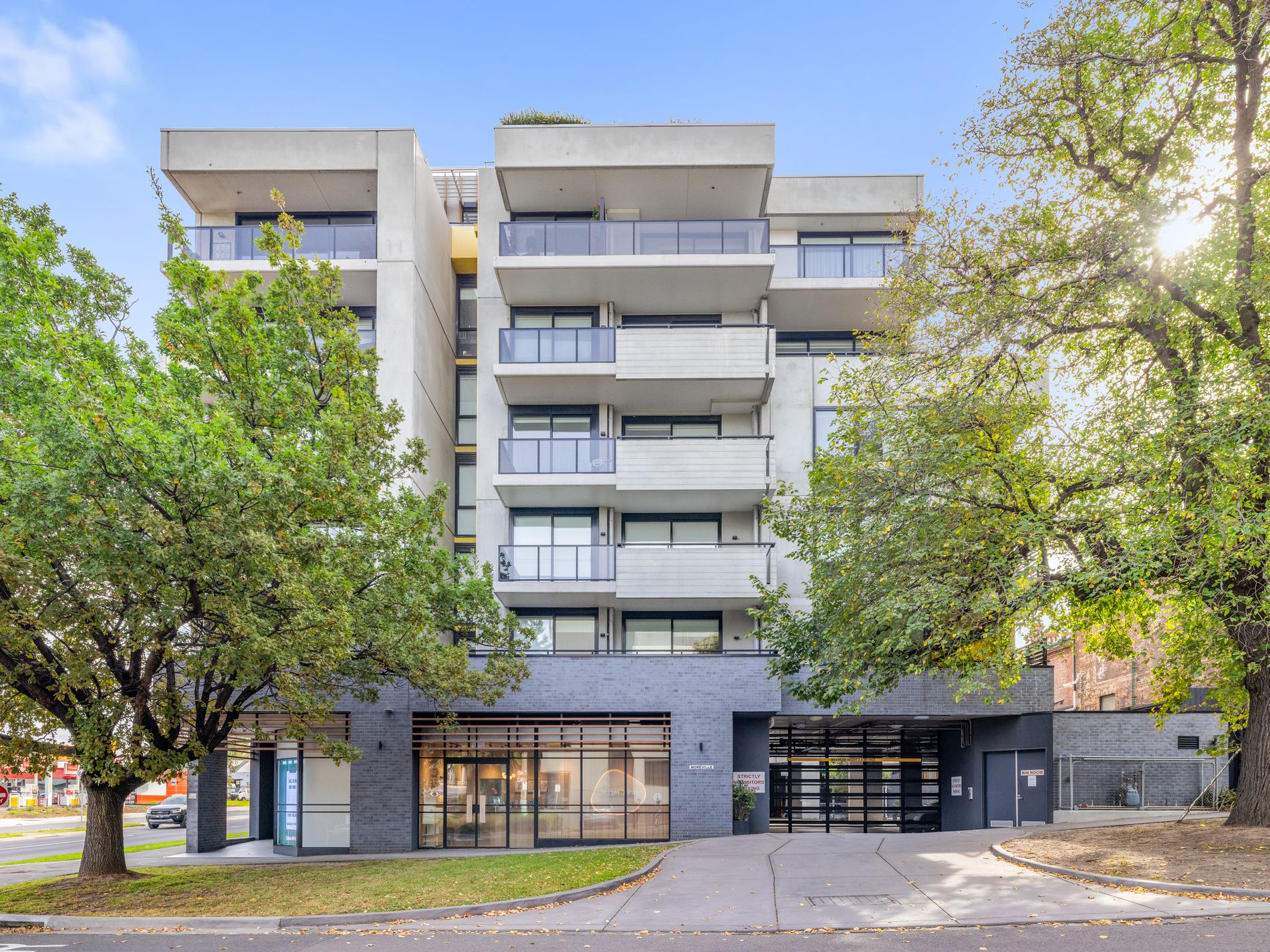 208 / 12 Napier Street, Footscray