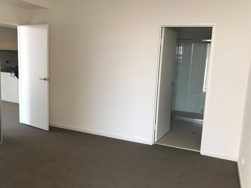 3006 / 420 Macquarie Street, Liverpool