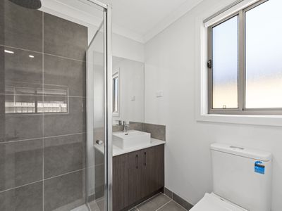 71 Holts Lane, Darley