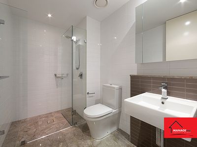 8 / 20 Eyre Street, Kingston