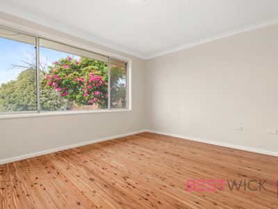 14 Wakehurst Place, West Bathurst