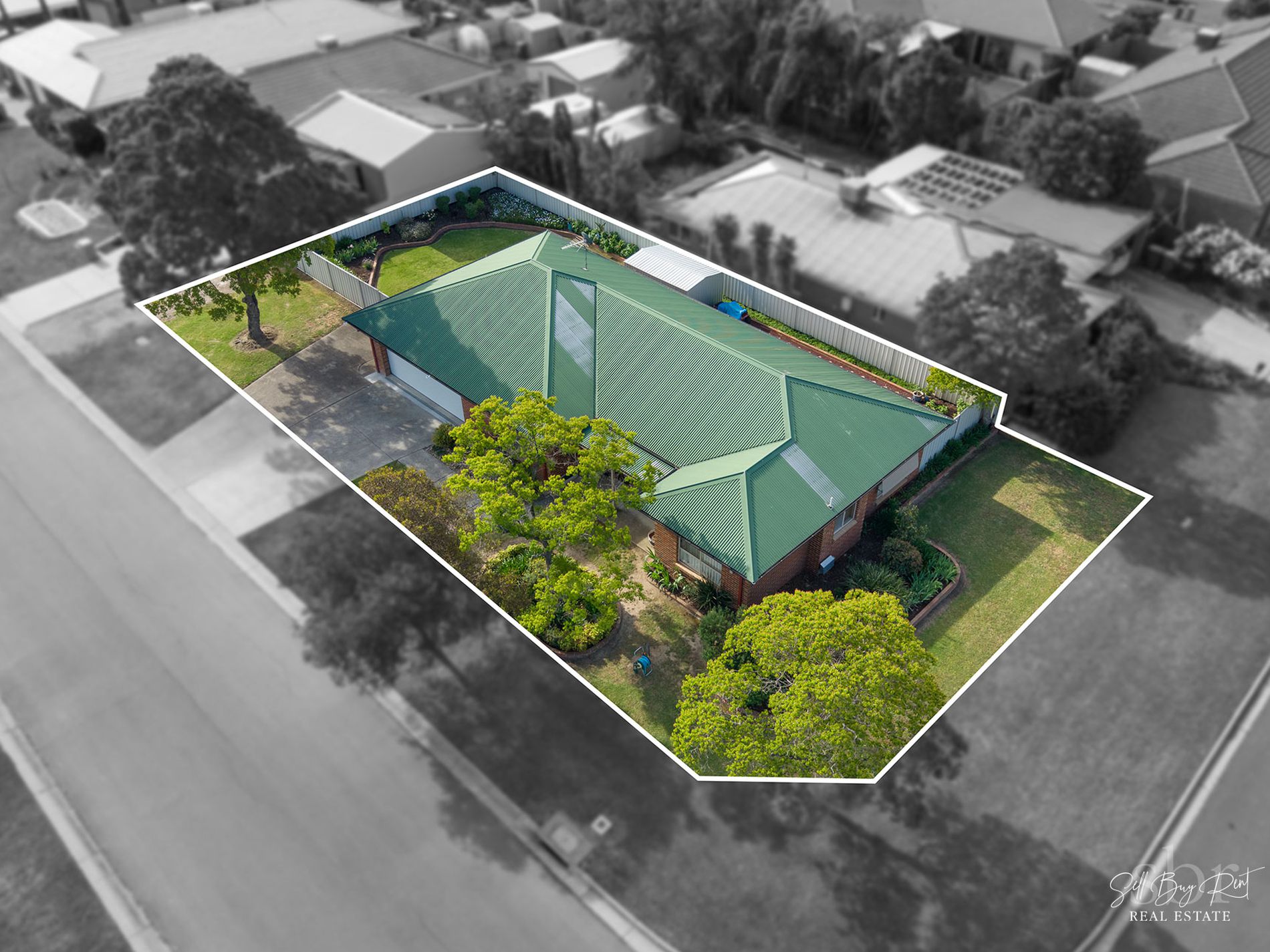 11 CLIFFORD COURT, Wodonga