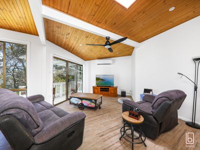 1 Parklake Close, Wyongah