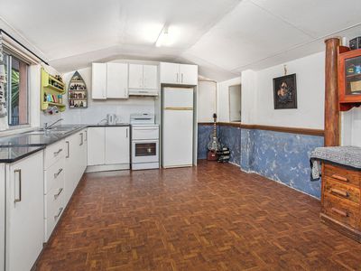 182 Lakeview Parade, Primbee