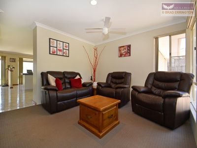 6 Tatlock Way, Stratton