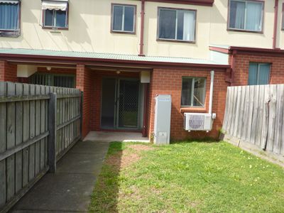 5 / 4-10 Benson Street, Geelong