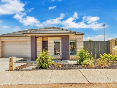 42 Broadwater Place, Blakeview